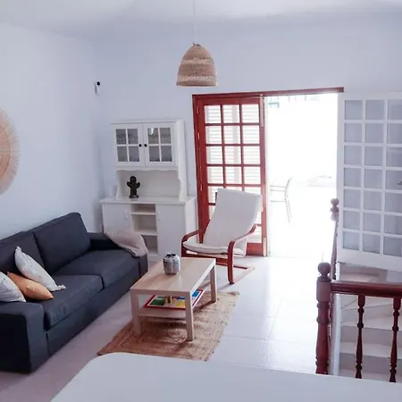 Prázdninový dům Acogedora Casa En En Tranquila Urbanizacion Abades (Tenerife)